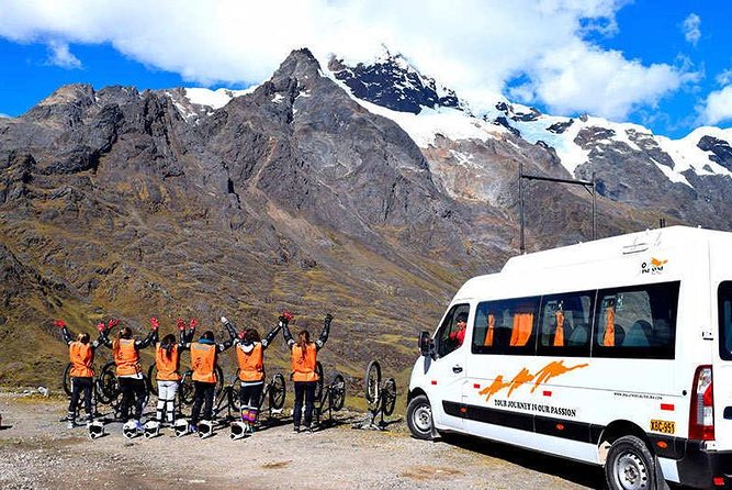 07 Day: Inca Jungle Adventure with Mountain Bike, Rafting, Zipline & Trek - Why this route is different from a standard Machu Picchu visit
