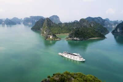2-Day on 5-star Cruise, Lan Ha Bay | Kayak, Cycling, Live Music