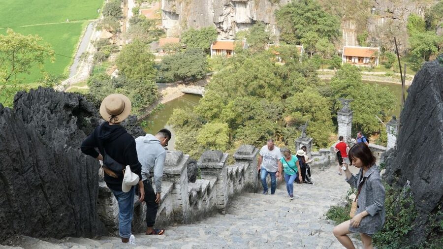 2 day Trang An - Mua cave - Cycling with Bungalow stay - What the price covers, and what it does not