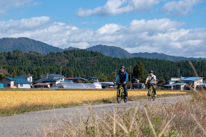 3 Hour Cycling Tour in Kakunodate - Kakunodate, the old castle town