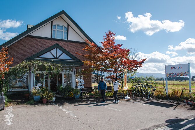 3 Hour Cycling Tour in Kakunodate - The train ride is part of the charm
