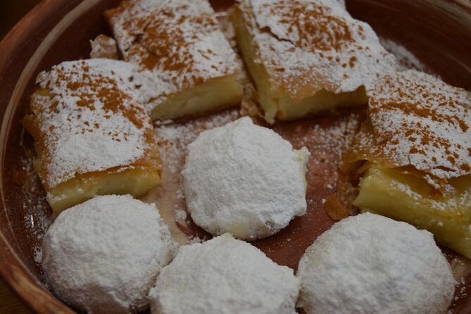 3in1; Cycling, sightseeing, tasting - Riding toward Palamidi and Bourtzi views