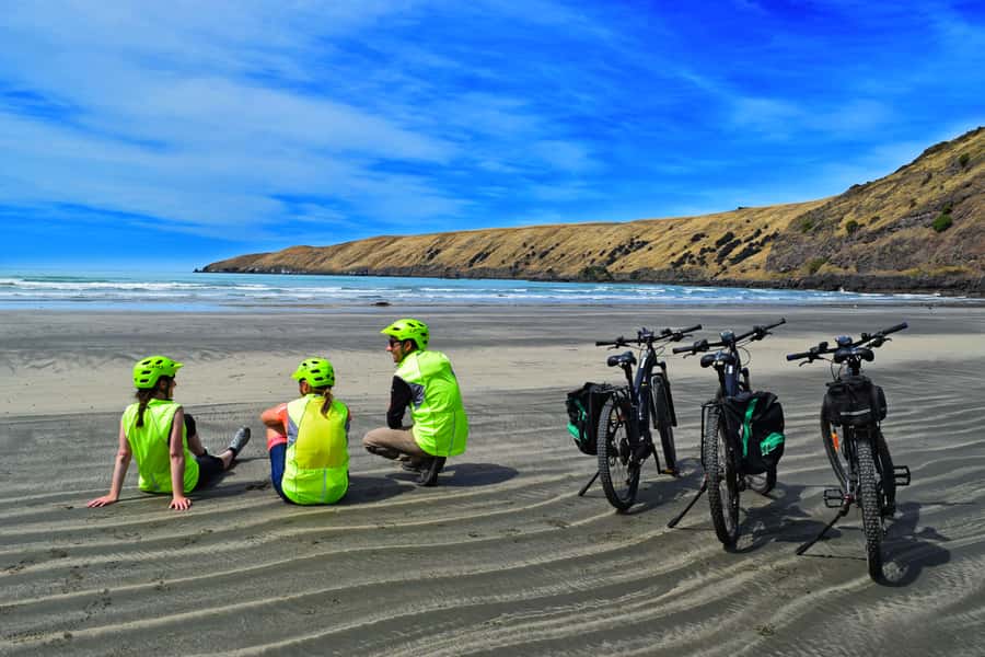 Akaroa: Electric Mountain Bike and Sea Kayak Adventure - Practical preparation for a better outing