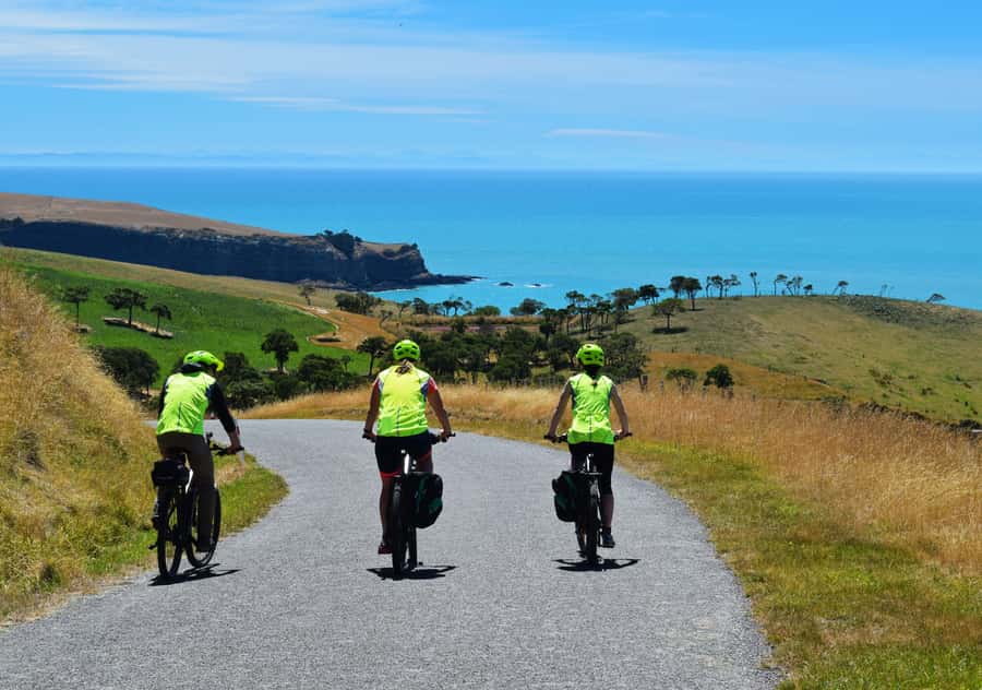 Akaroa: Guided Electric Mountain Bike Tour-Lava Loop - Key points about Akaroa’s Lava Loop