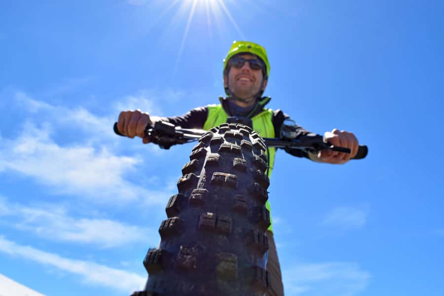 Akaroa: Guided Electric Mountain Bike Tour-Lava Loop - Reaching the high point, then turning downhill