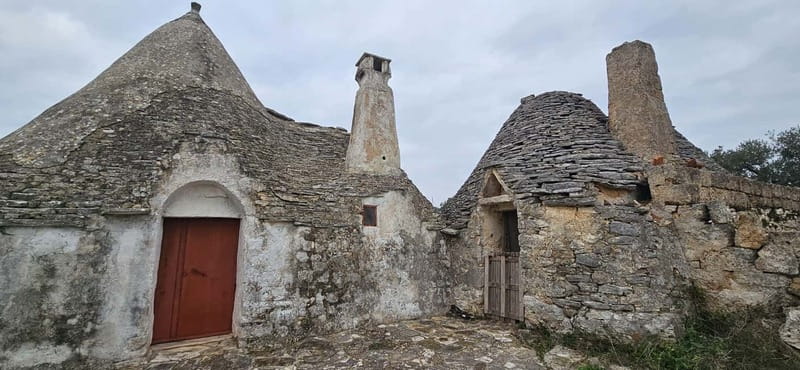 Alberobello: Easy UNESCO Trulli E-Bike Ride to Locorotondo - Leaving Alberobello for the real trulli country
