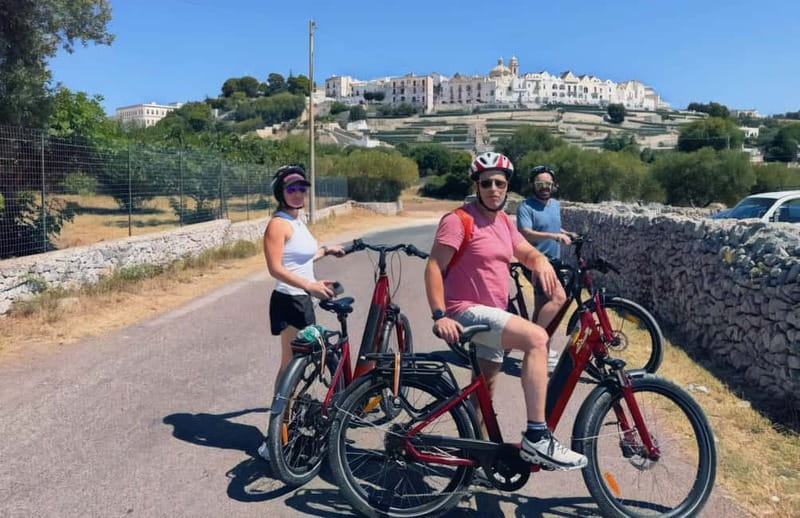 Alberobello: Easy UNESCO Trulli E-Bike Ride to Locorotondo - Who should book this e-bike ride?
