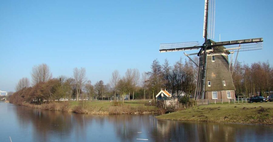 Amsterdam: 3-hour Countryside Bike Tour - Villages, windmills, and wooden homes