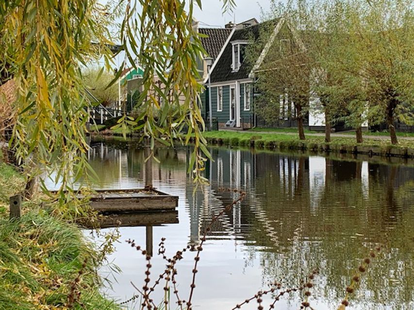 Amsterdam: Countryside Bike Tour and Zaanse Schans Windmills - Sawmills, paper, and the working side of Dutch windmills