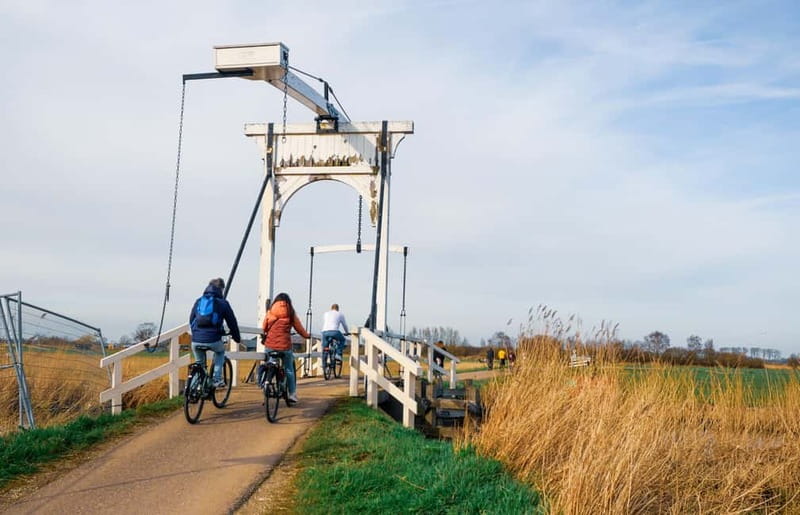 Amsterdam: Leisurely Windmill & Countryside Bike Ride - Weather, clothing, and useful preparation