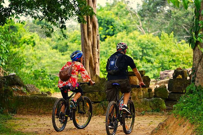 Angkor Jungle Biking Adventure Private Cycling Tour - The guide and the value of a private ride