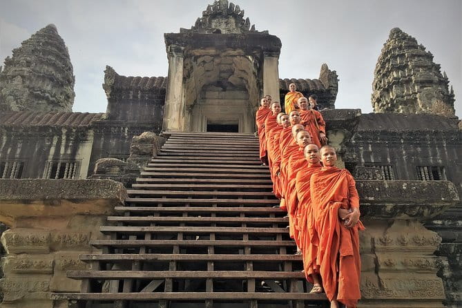Angkor Wat Cycling Tour With local Tour Guide from Siem Reap - Who should book this bicycle tour?