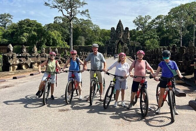 Angkor Wat Cycling Tour With local Tour Guide from Siem Reap - Timing, packing, and small practical matters