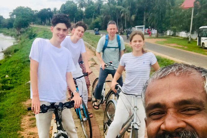 Anuradhapura Heritage Mountain bike / bicycle Tour - Why cycling suits Anuradhapura