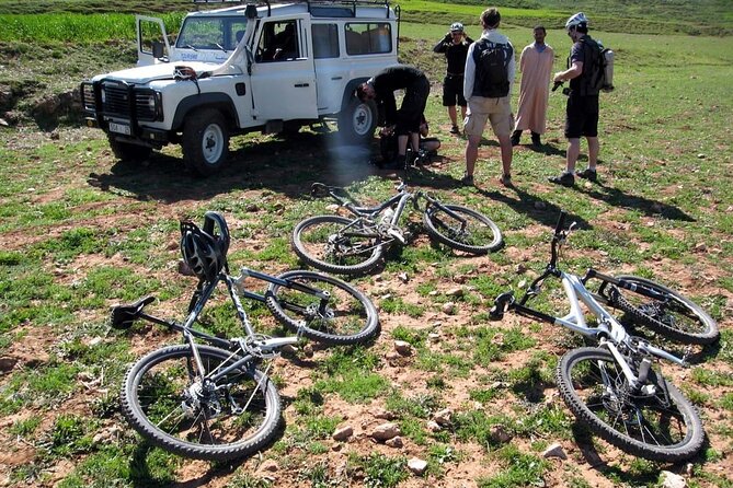 Atlas mountain bike - Ouirgane, the Azaden Valley, and Tizian Village