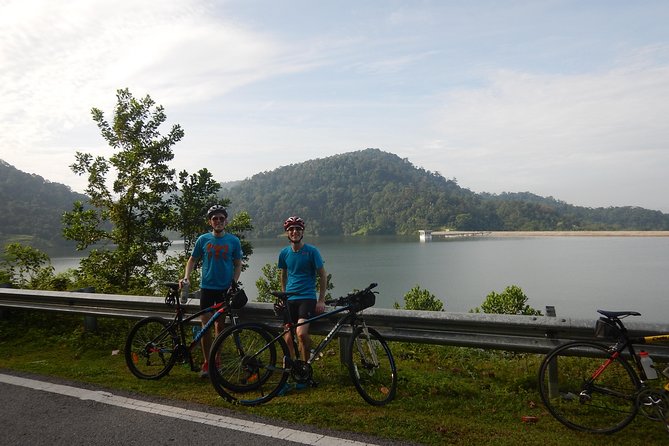 Backcountry Cycling - Breakfast in Hulu Langat before the pedals turn
