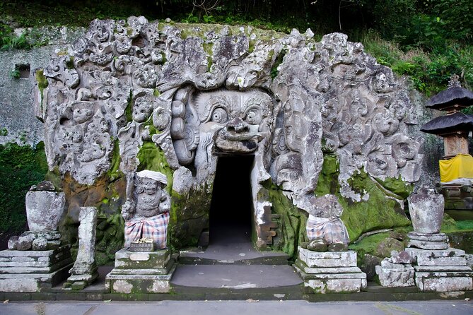 Bali Cycling and Ubud Waterfall Tour - Meeting village life on two wheels