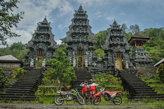 Bali Dirt Bike Adventure - Lunch with a view and a useful pause