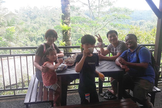 Bali Eco & Educational Cycling Tour - A family outing with useful safety support