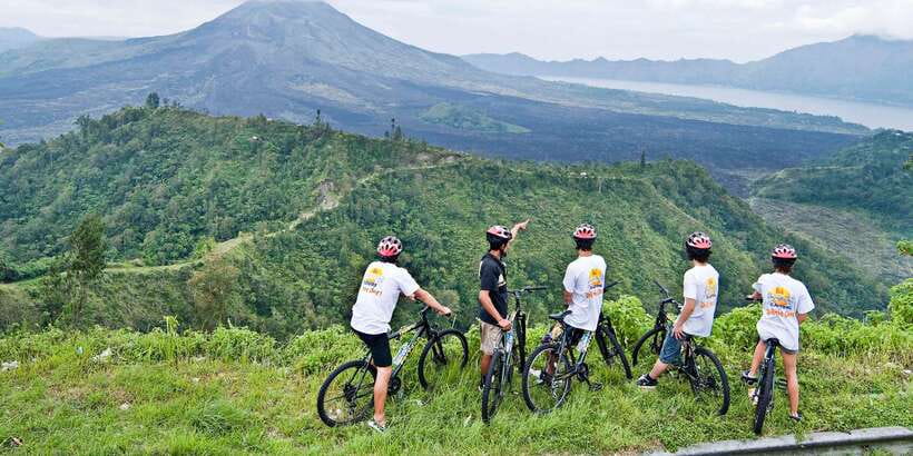 Bali: Mount Batur Mountain Biking Adventure with Lunch - Who should book this ride