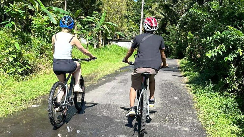 Bali: Sidemen Valley Cycling Tour with Gembleng Waterfall - Why Sidemen works so well on two wheels