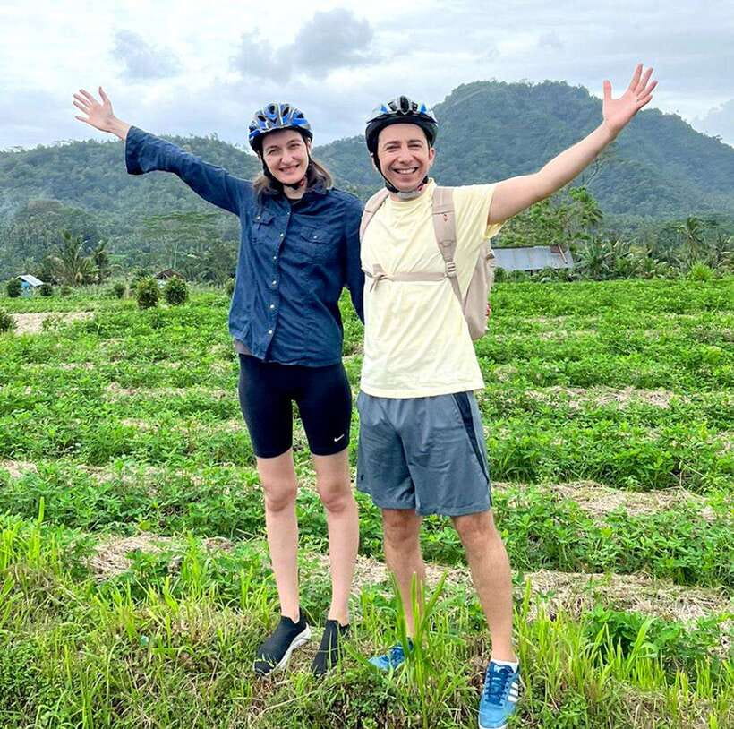 Bali: Sidemen Valley Cycling Tour with Gembleng Waterfall - Villages, temples, and the everyday side of Bali