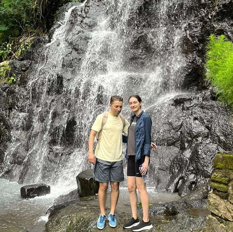 Bali: Sidemen Valley Cycling Tour with Gembleng Waterfall - Coffee at a local warung