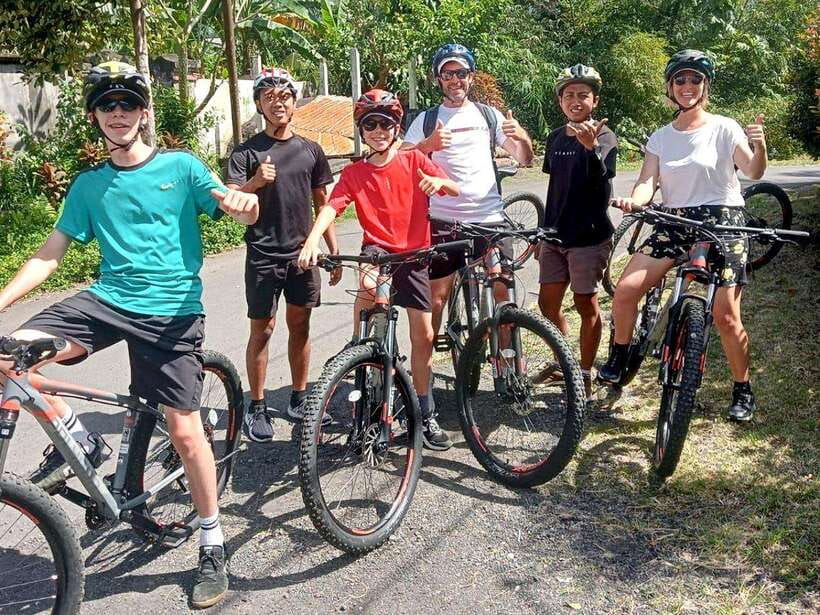 Bali: Sidemen Valley Cycling Tour with Gembleng Waterfall - Meeting at Side Wash Laundry Express