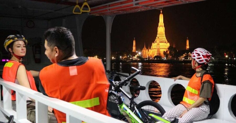 Bangkok: Night Bike Ride and Dinner at a Local Restaurant - Key points to know before you book