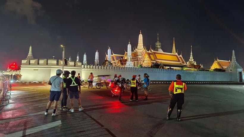 Bangkok: Night Cycling Adventures - Why Bangkok works better on two wheels after dark