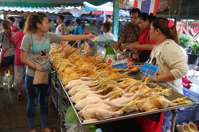 Bangkok's Green Lung Jungle Cycling Adventure Tour - How the private format affects the experience