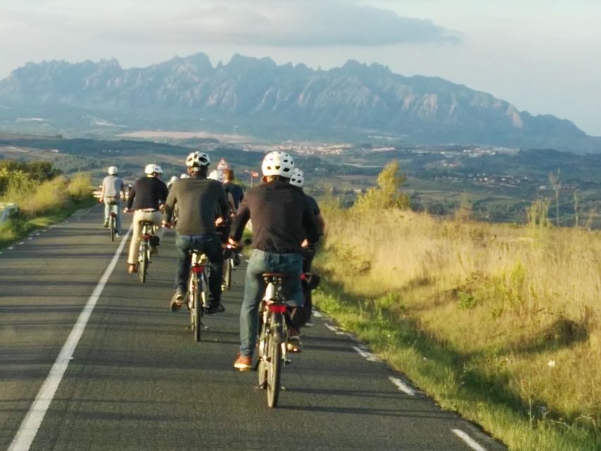 Barcelona: Bike & Wine Guided Tour - Penedès vineyards - Setting Off by Bike Through the Vineyards