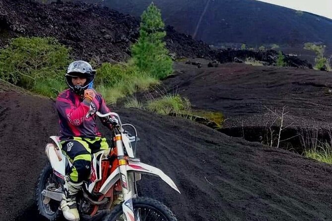 Batur Volcano Dirt Bike Adventure and Tour - Why the private format matters