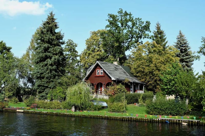 Berlin: (E)-Bike & Boat: The City's Biggest Lake & Lagoon - Who should book this ride?