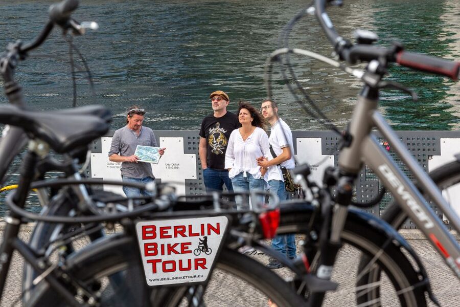 Berlin Wall History Small Group Cycling Tour - Starting at Bornholmer Straße, where the border first broke