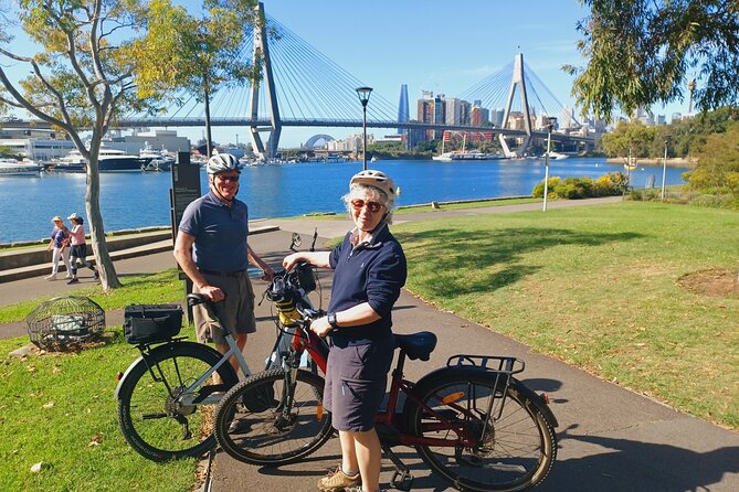 Bespoke Cycle Tours - Sydney Harbour E-Bike Coffee/Lunch Tour - Picking the Australian Maritime Museum or S.H. Ervin Gallery