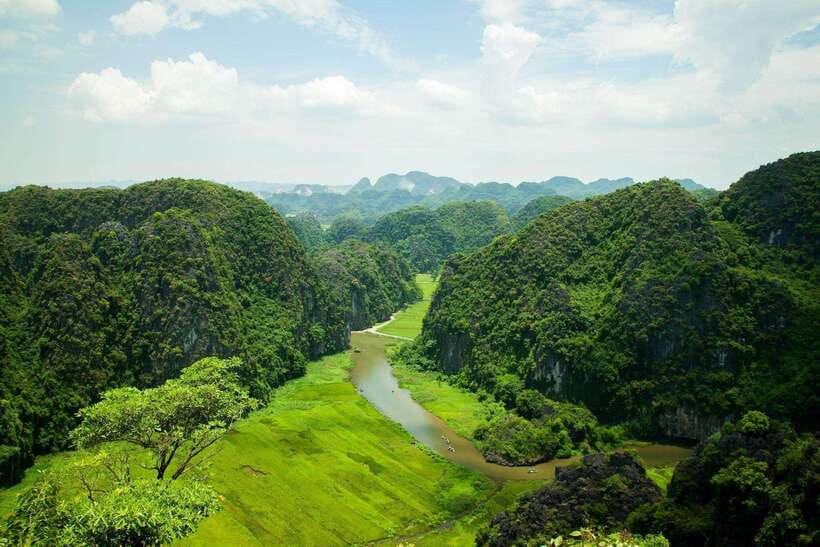 Best Ninh Binh Day Tour: Tam Coc - Hoa Lu - Lunch & Cycling - The ride from Hanoi and the small-group format