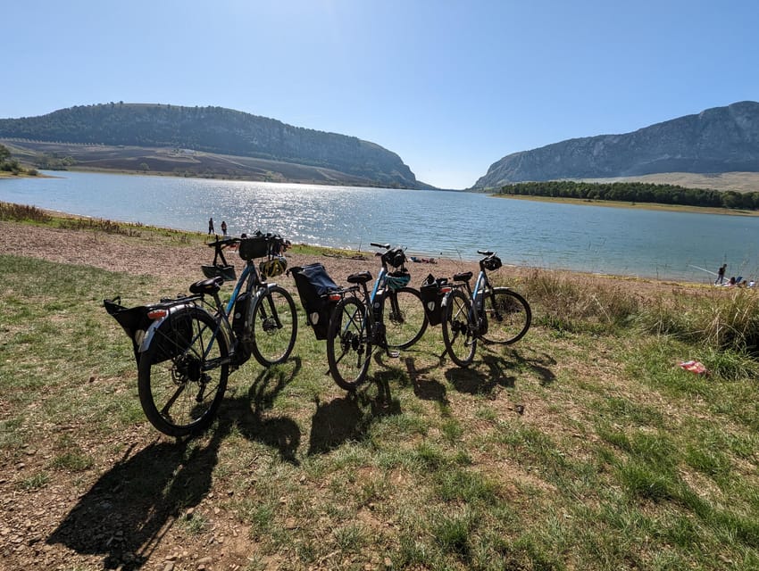 Bike&Cannoli:a PRIVATE bike adventure around Palermo's hills - Lake Piana and a quieter stretch of Sicily