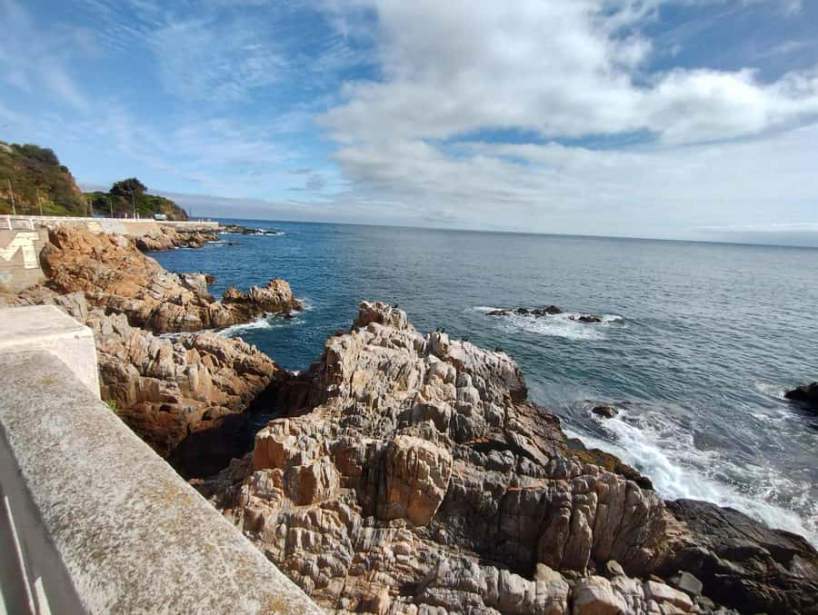 Bike ride along the coast of Viña del Mar or Valparaíso, you choose! - Choosing between Concón and Valparaíso