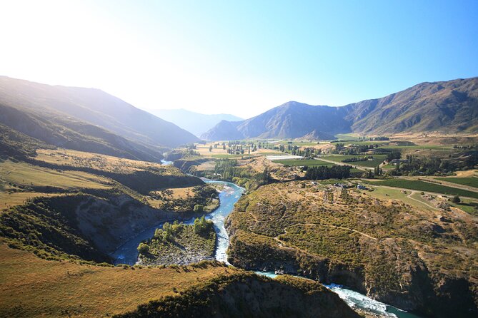 Bike & Wine Tour: Arrowtown to Valley of the Vines - Starting in Arrowtown, where gold rush history meets the trail