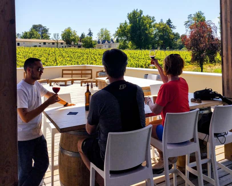 Bordeaux by Gravel Bike : Historic center & vineyards - Should you book Bordeaux by Gravel Bike?