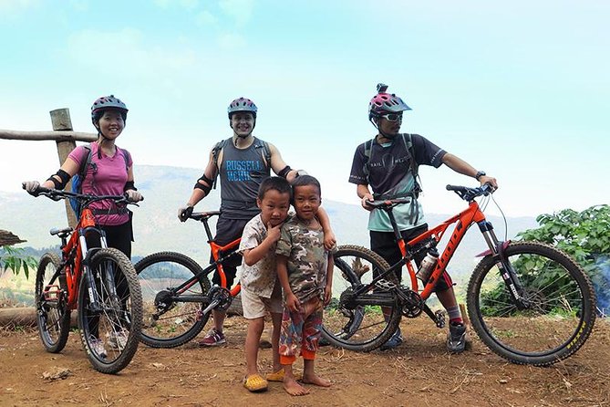 Buffalo Soldier Trail Mountain Biking Tour from Chiang Mai with Lunch - Lunch beside the trail