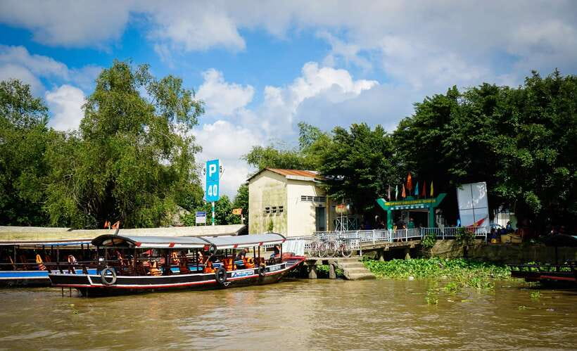 Cai Be Mekong Delta: Cooking Class, Cycling, Craft Villages - Coconut candy and crispy rice popcorn