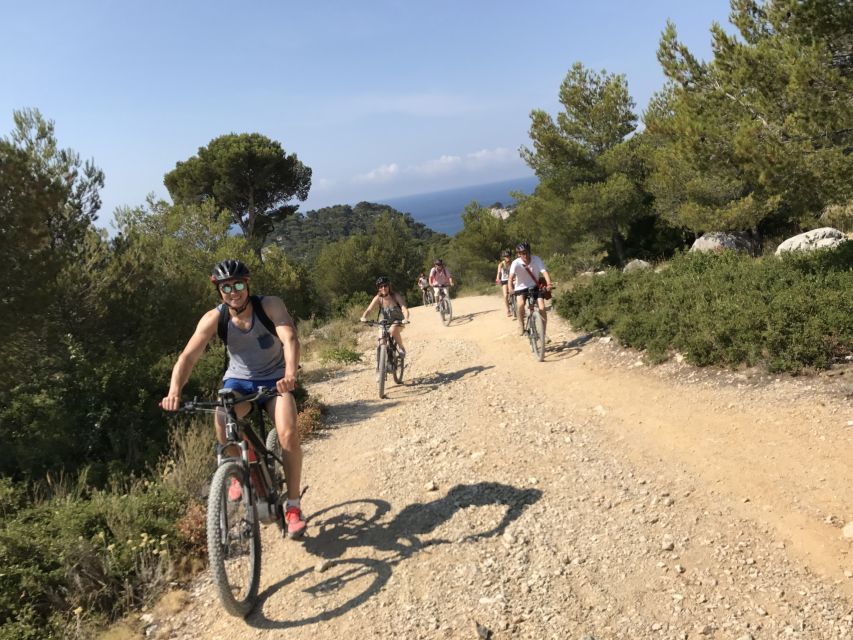 Calanques National Park: E-Mountain Bike with Virtual Guide - Practical riding advice for a smoother day