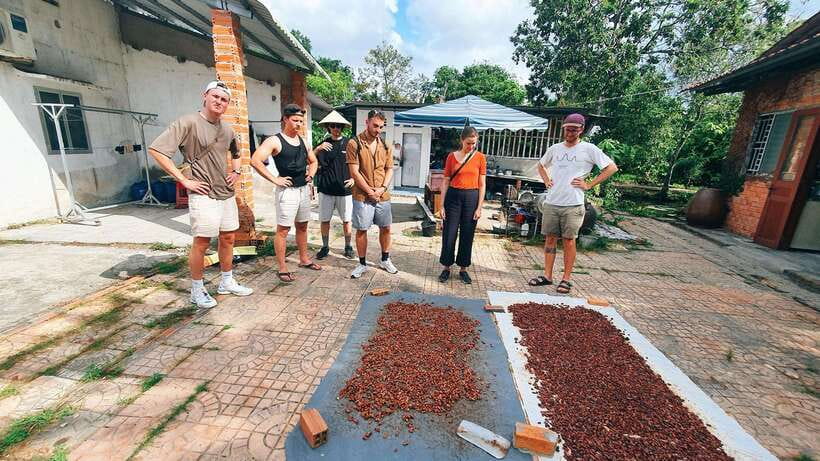 Can Tho: Countryside Cycling Tour with Cocoa Farm Visit - Sugarcane juice and regional snacks