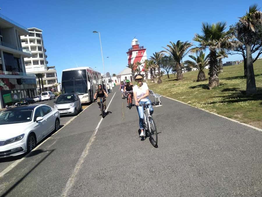 Cape Town Guided City Cycling Heritage Tour - Private Tour - A smart first ride through Cape Town