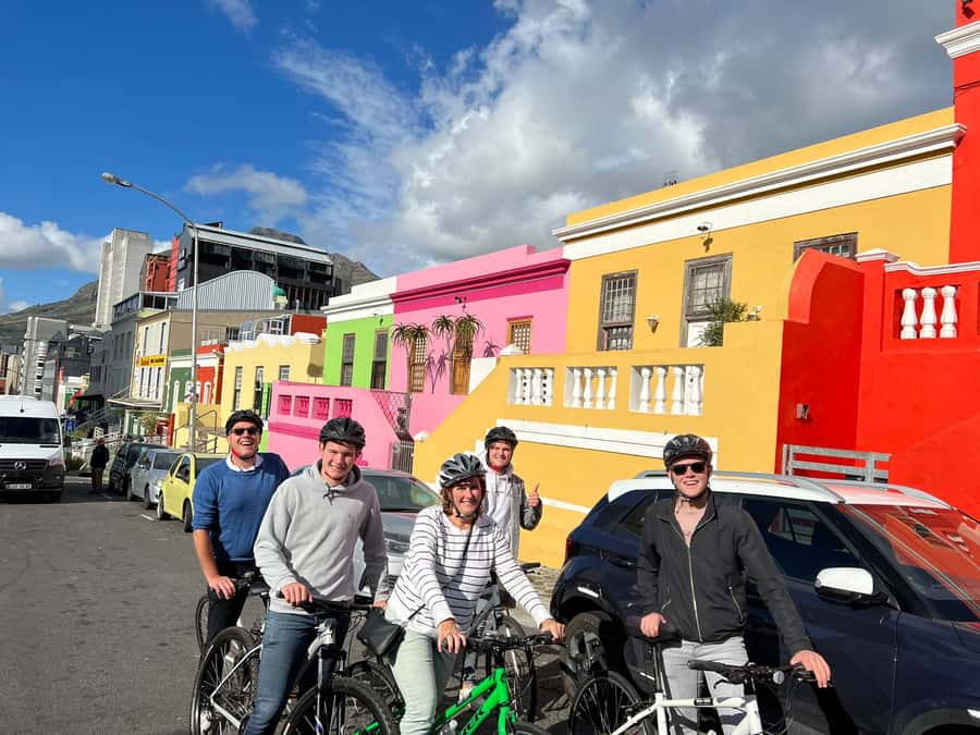 Cape Town Guided City Cycling Heritage Tour - Private Tour - Green Point Park and Cape Town Stadium