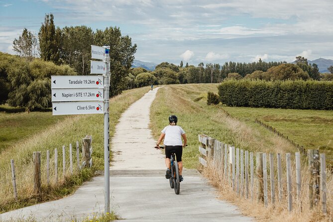Cape Winery Cycle Tour - 6 wineries, self-guided - Clearview Estate brings wine and food early