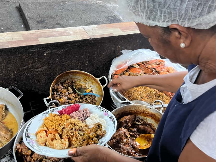 CARTAGENA: BIKE RIDE WITH LUNCH AT BOURDAIN'S FAVORITE SPOT - Why this ride feels different from a Cartagena bus tour