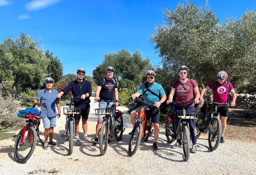 Cassano: Alta Murgia E-Bike Ride + Mozzarella Lab - Two hours through Alta Murgia by electric bike